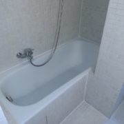 Silikonfugen Erneuerung Badewanne Badezimmer 02